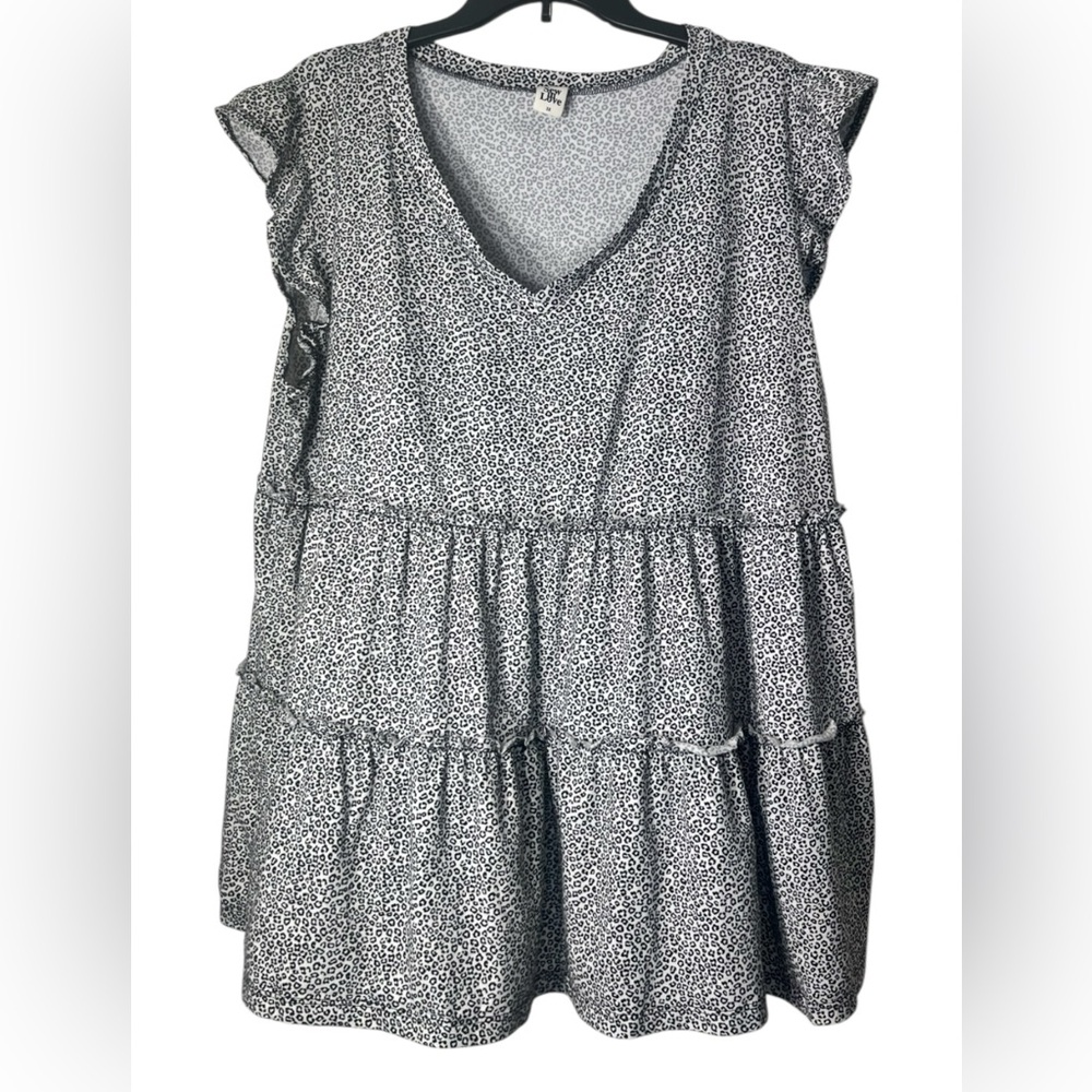 Sew in‎ Love Women’s Tiered Ruffle Leopard Print Sleeve Top